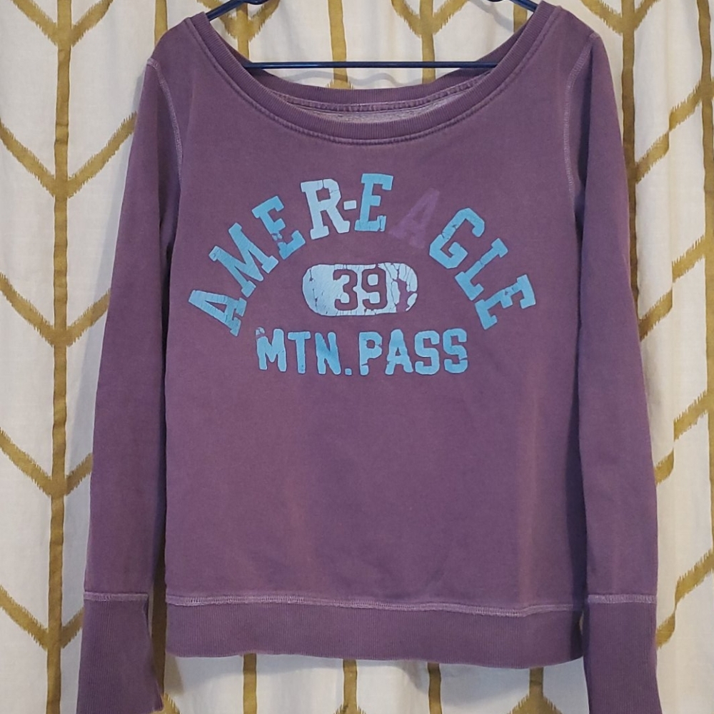 American Eagle Sweatshirt